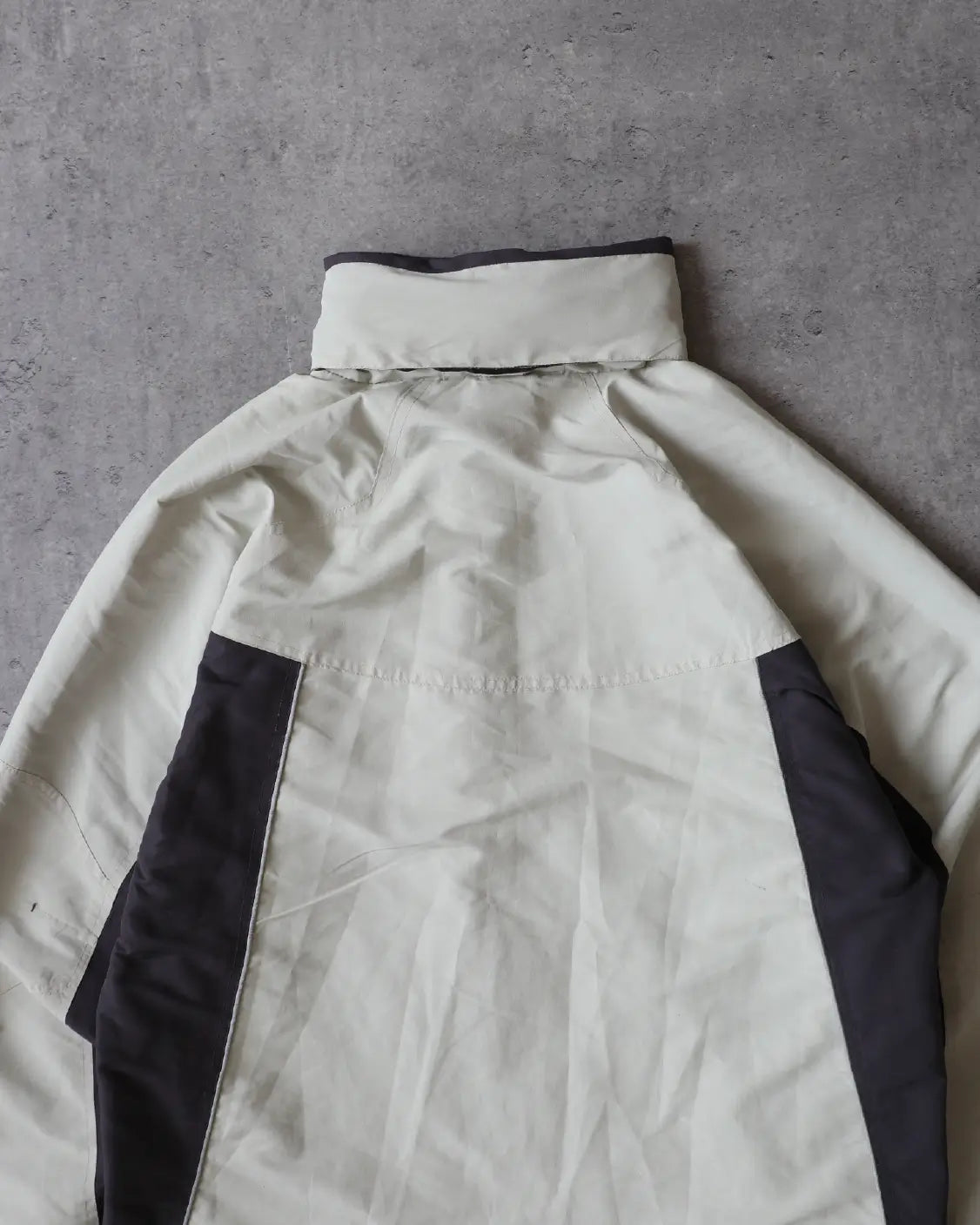 Vintage 1990s Two Panel Windbreaker - Cream/Dark Grey