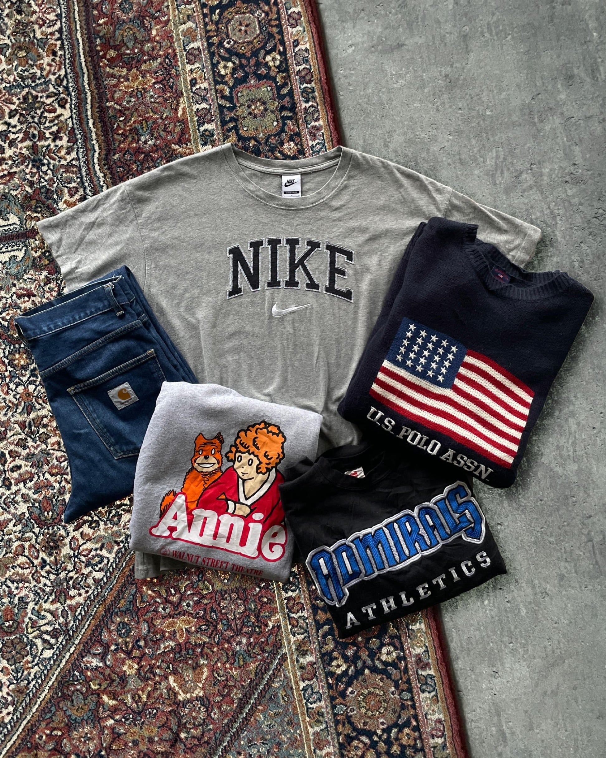 5 PIECE VINTAGE MYSTERY BOX