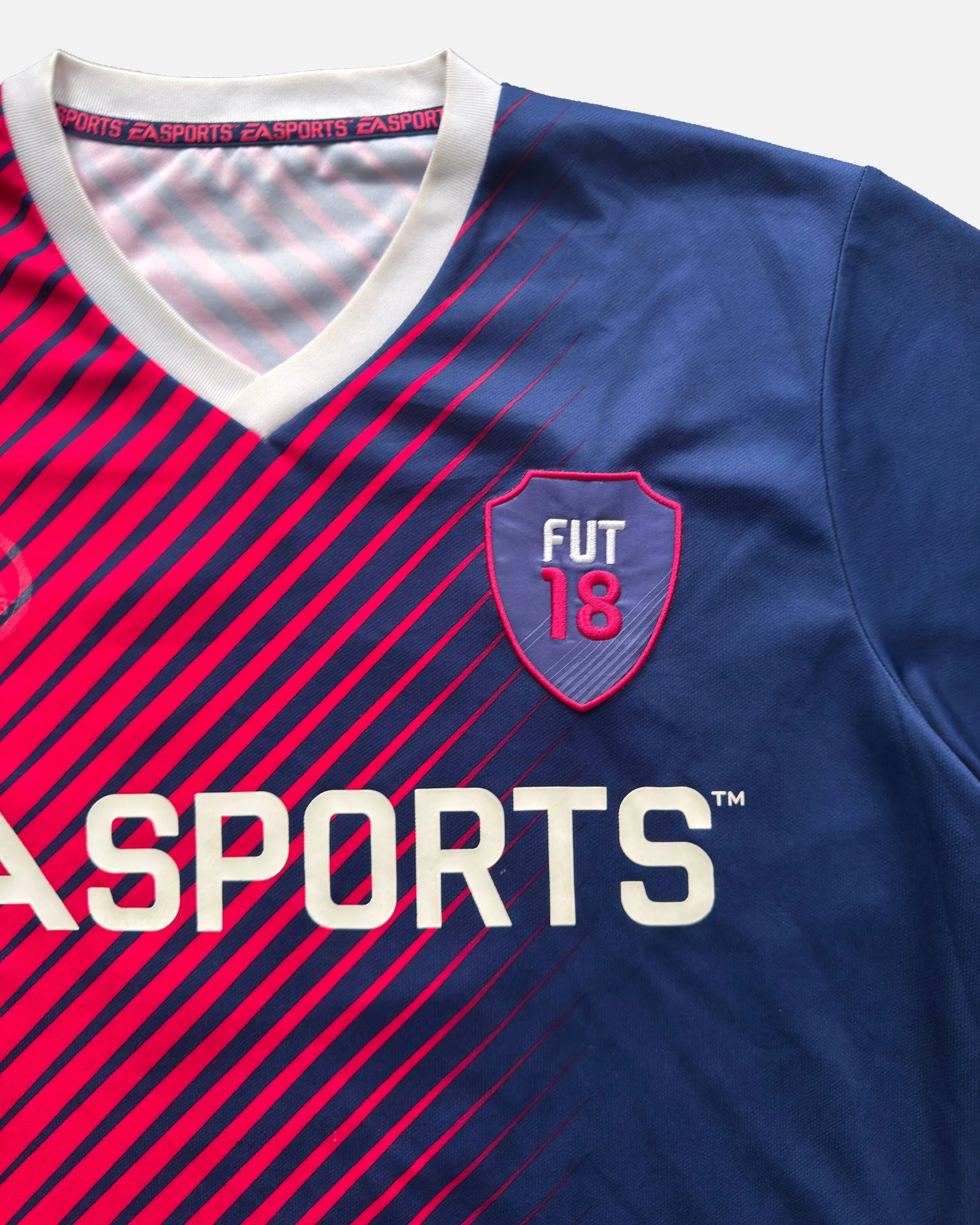 EA SPORTS 2018 TEE