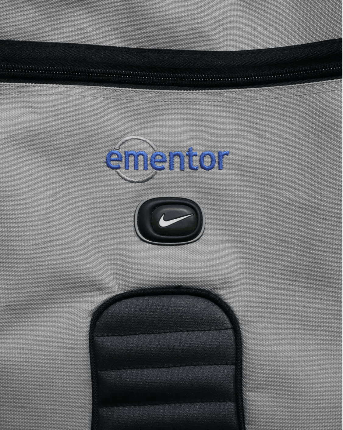 Vintage Nike ementor Sling bag - Beige/Olive Green