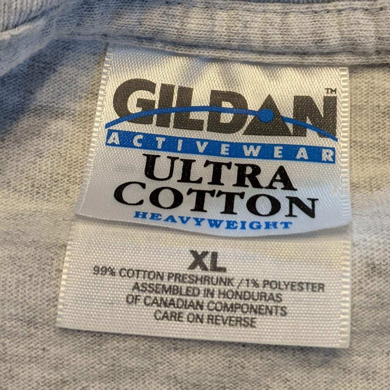 Vintage Gildan Clothing