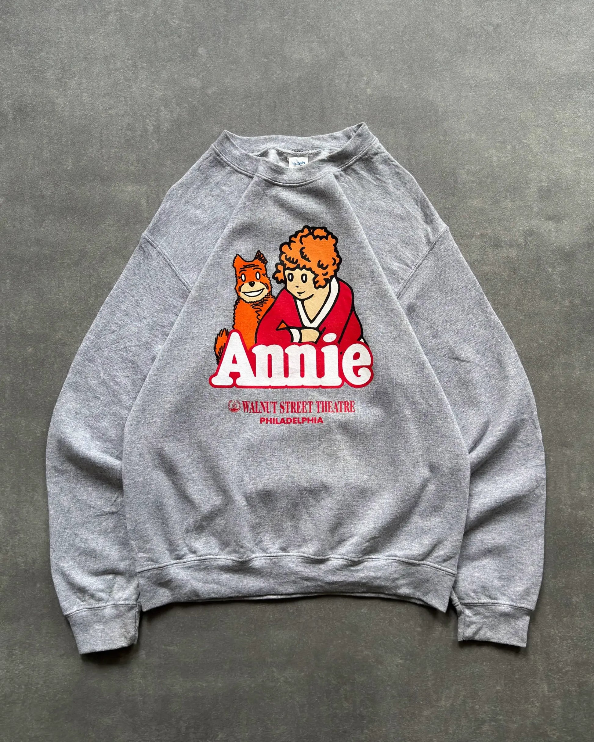 VINTAGE ANNIE CREWNECK