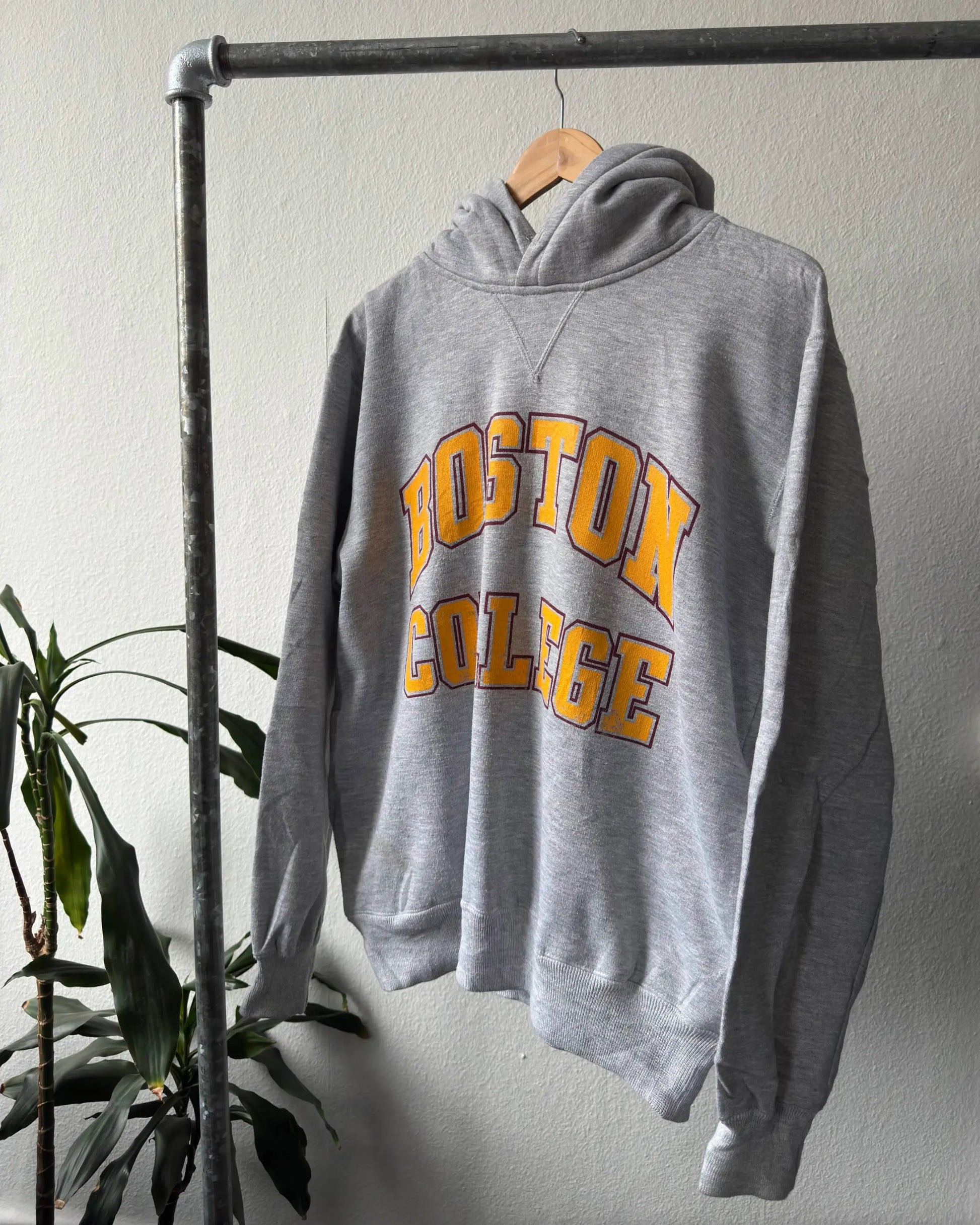 VINTAGE BOSTON HOODIE