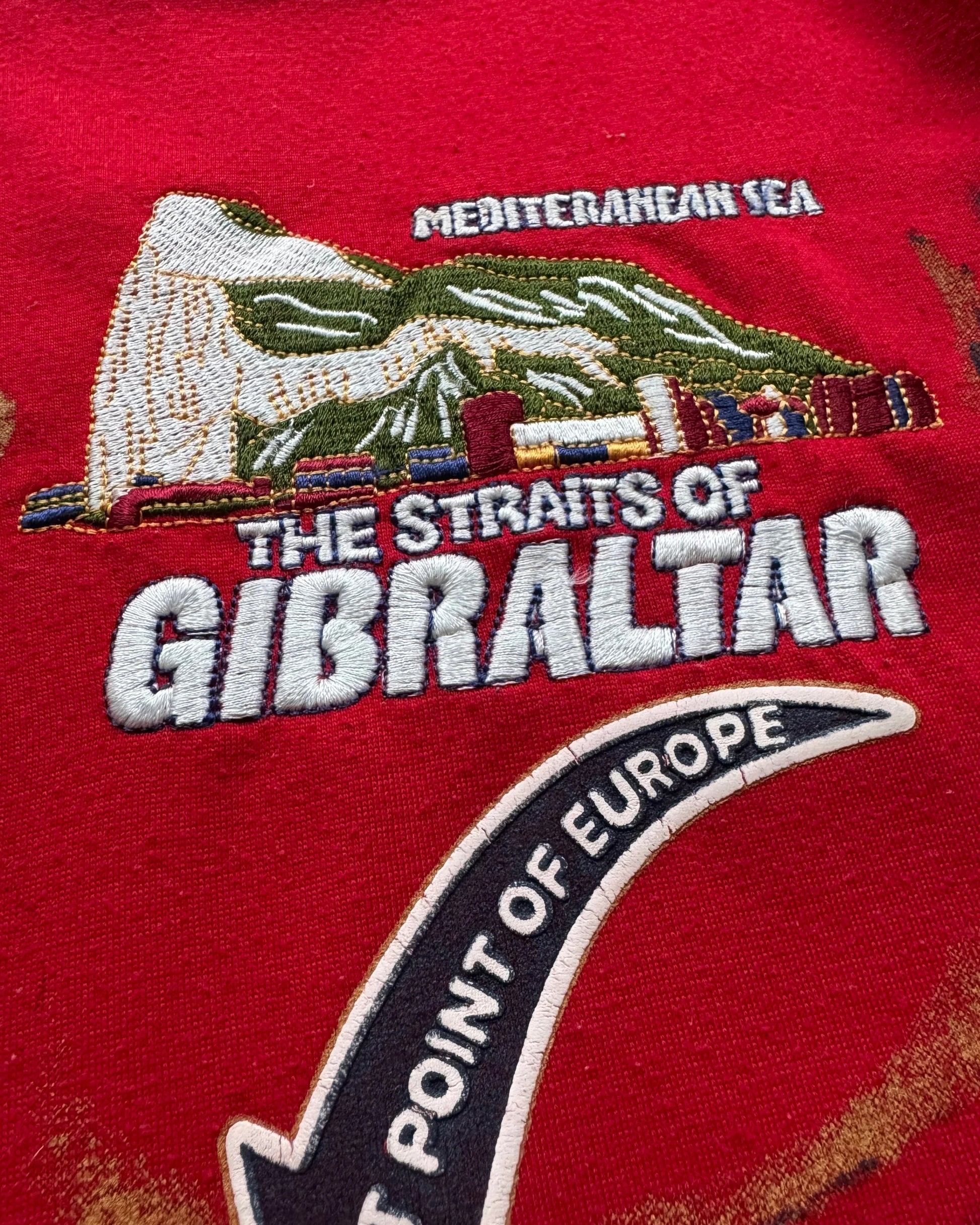 VINTAGE GIBRALTAR TEE - Red - Size Large - Boxy fit