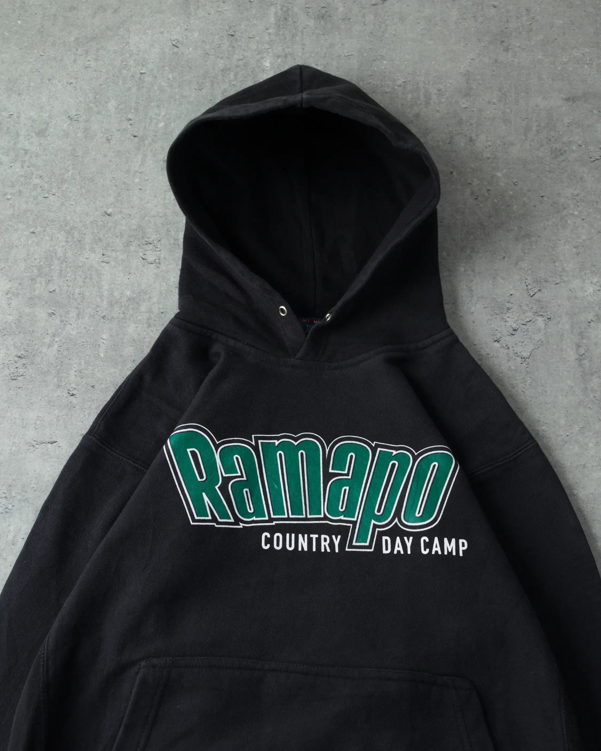 vintage ramapo hoodie - black